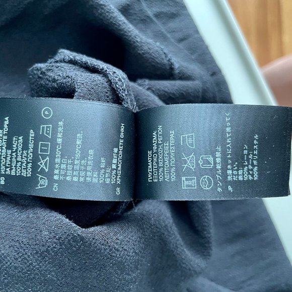 H&M - Dress - Size S - Black - EUC - Picture 4 of 4